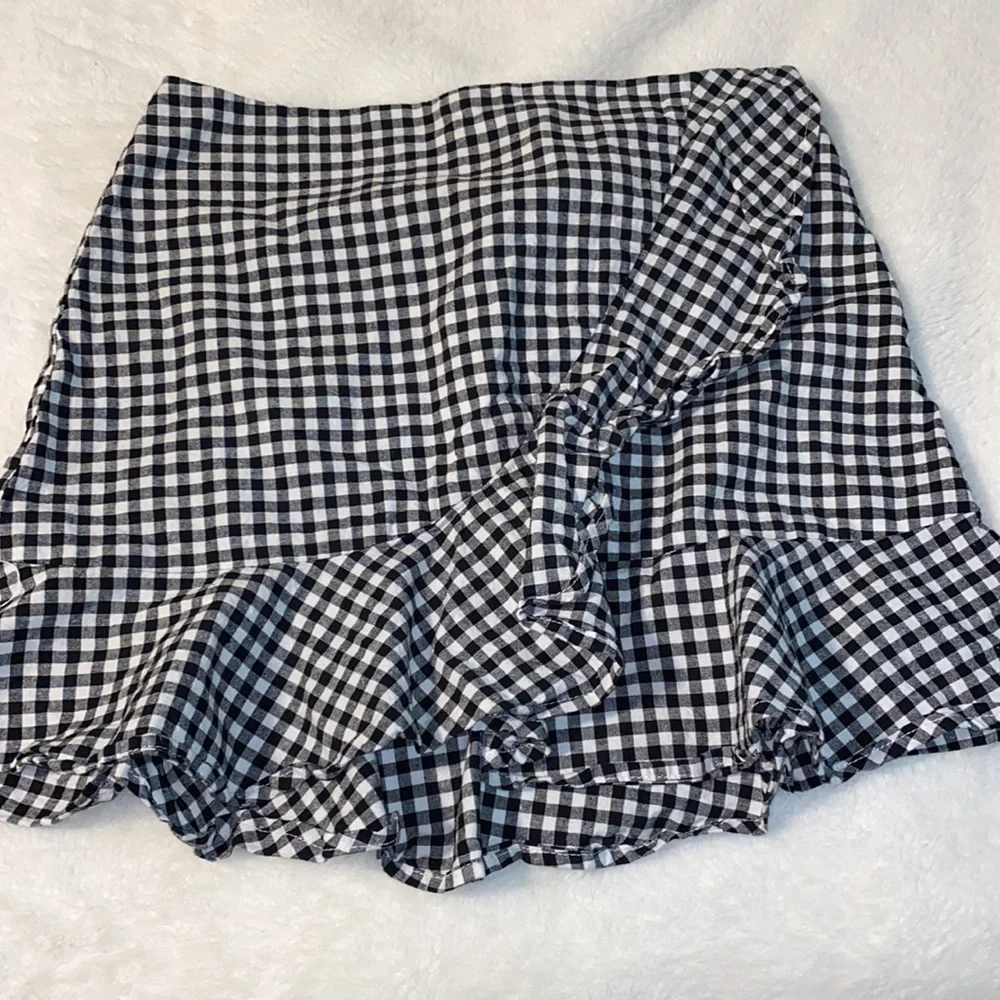 crop top - Picture 6 of 6